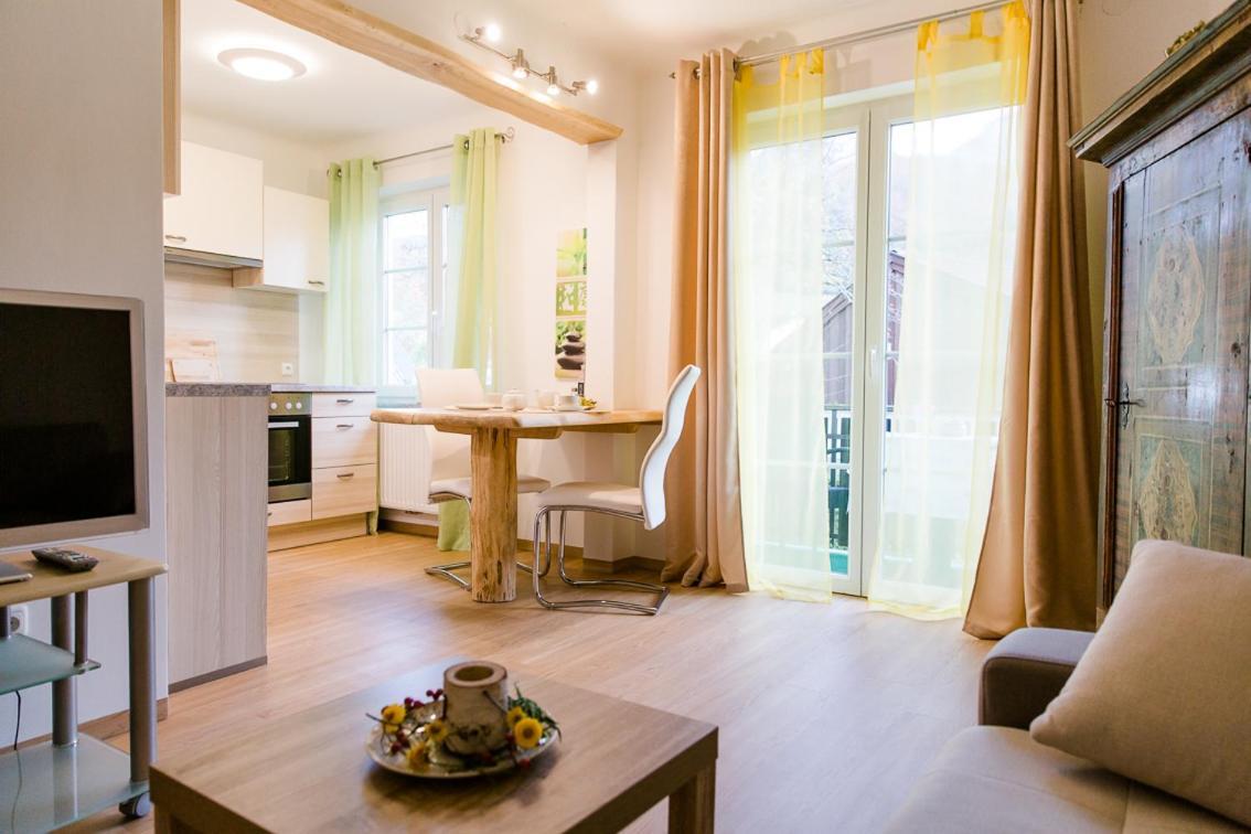 Wohnung Am See Steinbach am Attersee Bagian luar foto