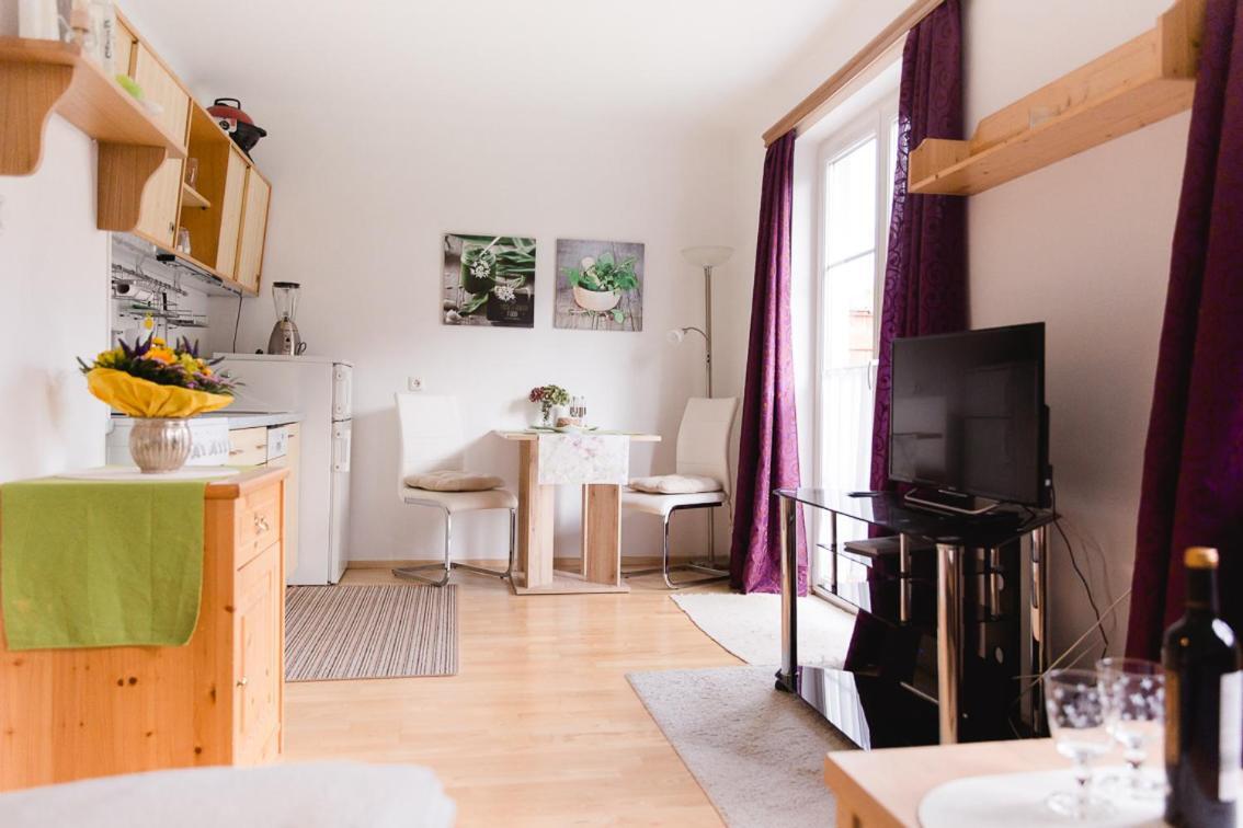 Wohnung Am See Steinbach am Attersee Bagian luar foto